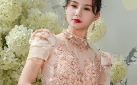 短剧《她的归途是王座 (2025)》全集免费在线观看