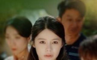 短剧《她在灯火阑珊处（85集全）》免费观看